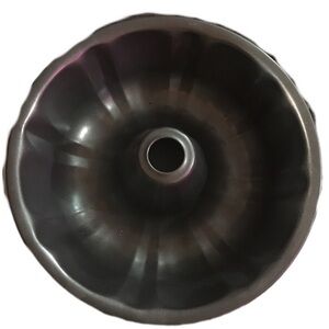 Metal Bundt Cake Pan